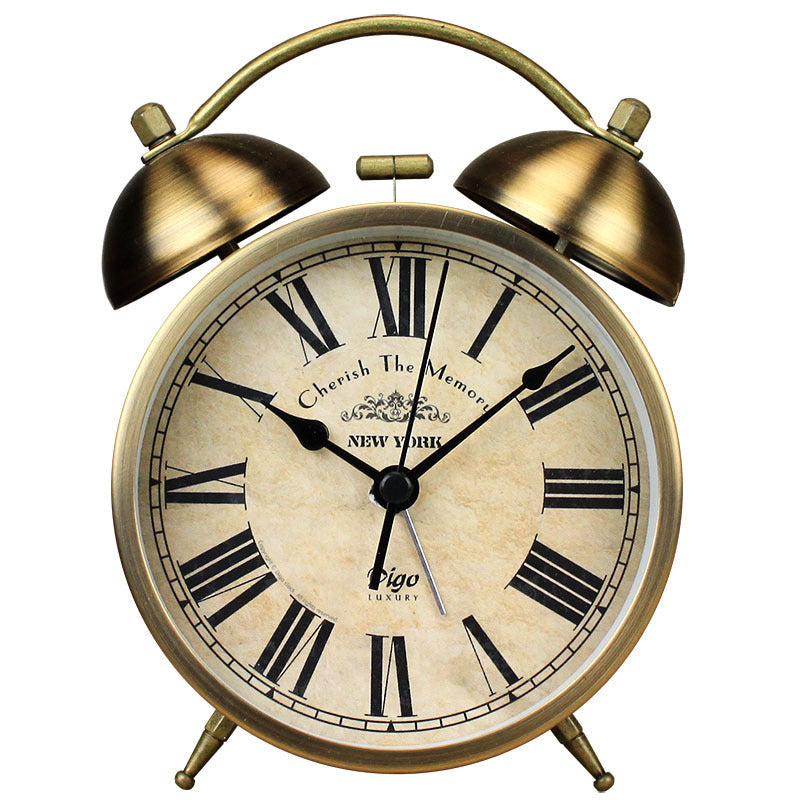 reveil-retro-a-cloche-en-metal