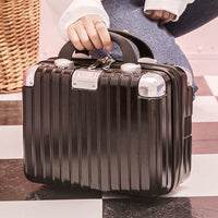 mini-valise-femmes-vintage