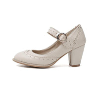 chaussures-annee-80-escarpins-petits-talons-blancs