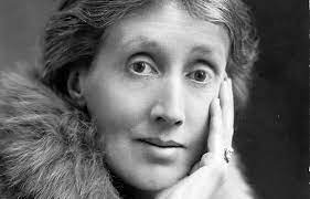 Virginia Woolf et l'Essence de la Mode Vintage: Une Réflexion Intemporelle