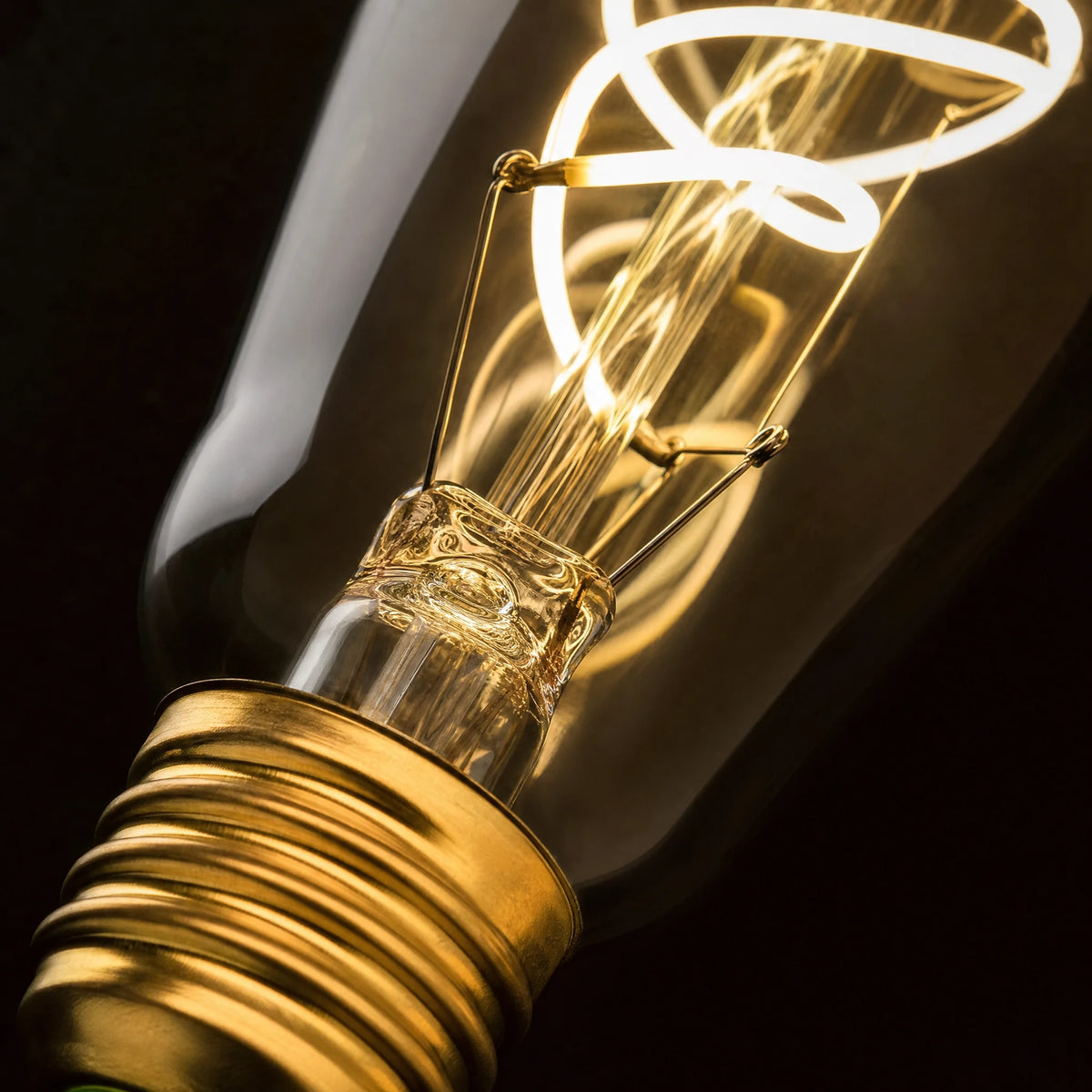 Ampoule LED Vintage E27 Filament Spirale Décorative - close-up détail matière