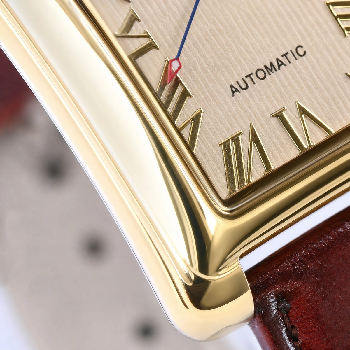 Montre Rectangulaire Vintage - close-up détail matière