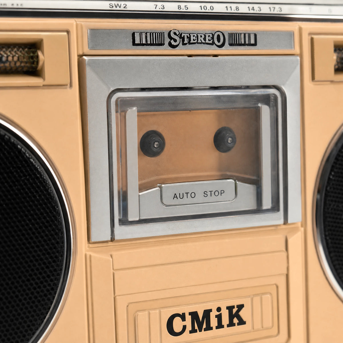 Poste Radio Vintage Boombox des Années 1980 - close-up détail matière