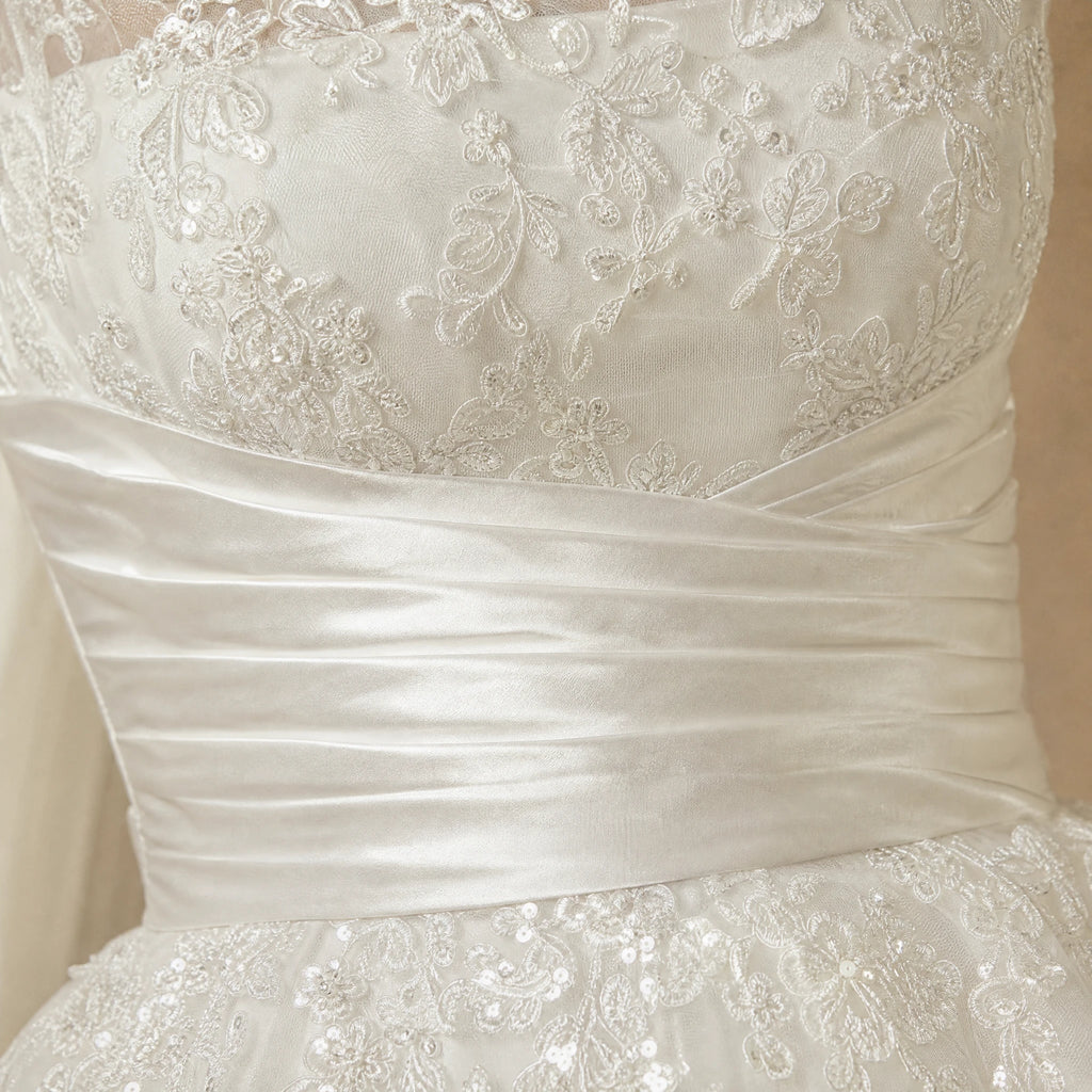 Robe de Mariée Vintage Année 40 - close-up détail matière