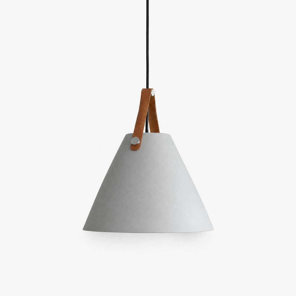 Suspension scandinave blanche avec lanière cuir - image principale