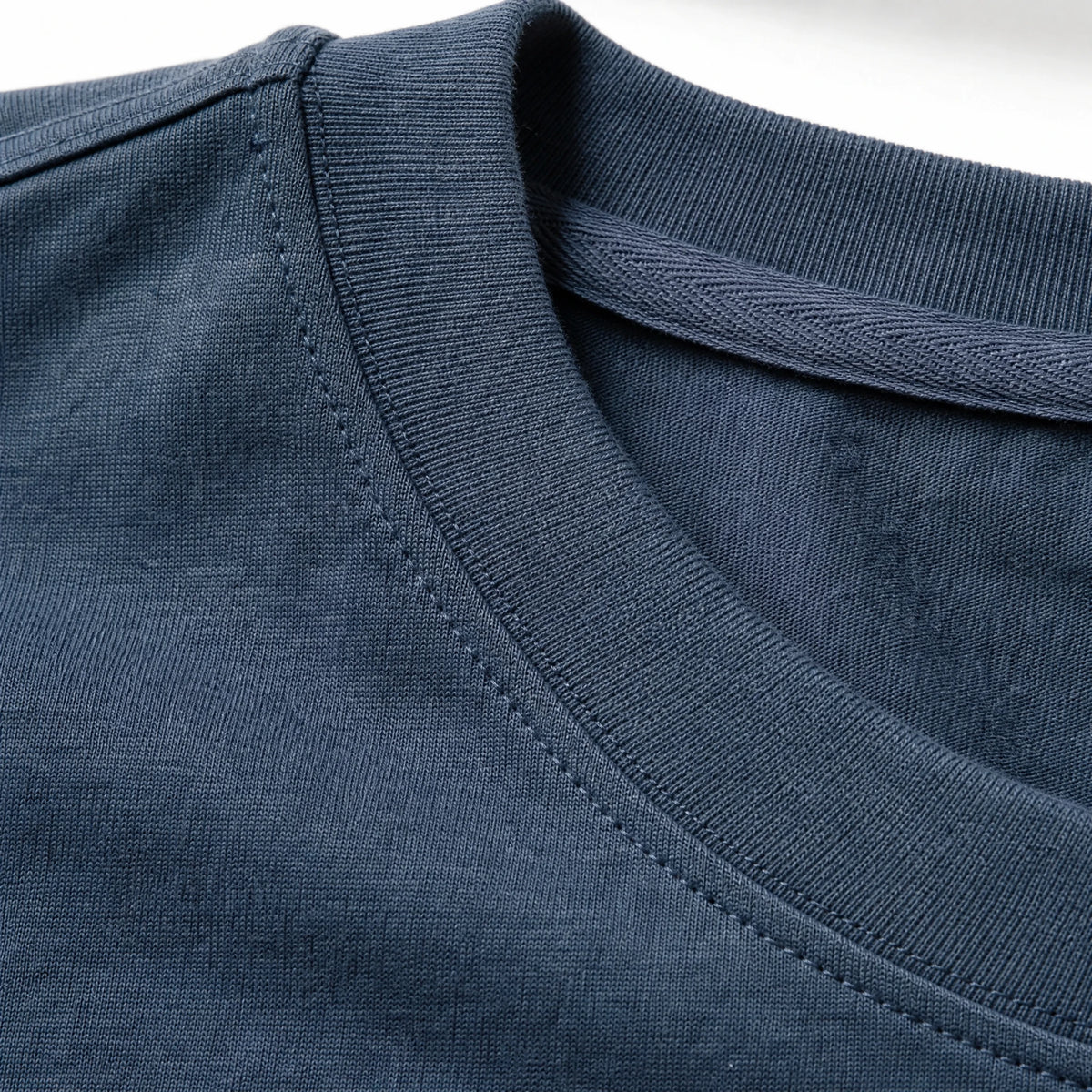 T-Shirt Oversize Homme Vintage - close-up détail matière