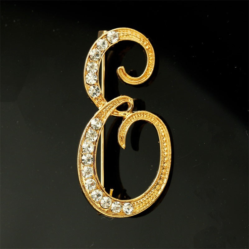 broches-alphabet-anglais-vintage-avec-diamants