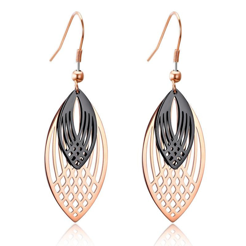 boucles-doreilles-femme-feuilles-decoupees-vintage