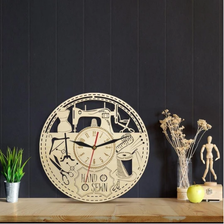 horloge-vintage-en-bois-creative-machine-a-coudre