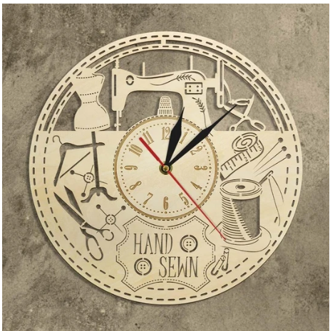 horloge-vintage-en-bois-creative-machine-a-coudre