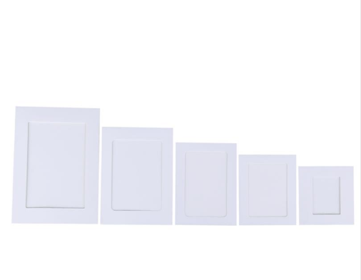 cadre-photo-vintage-en-papier-suspendu