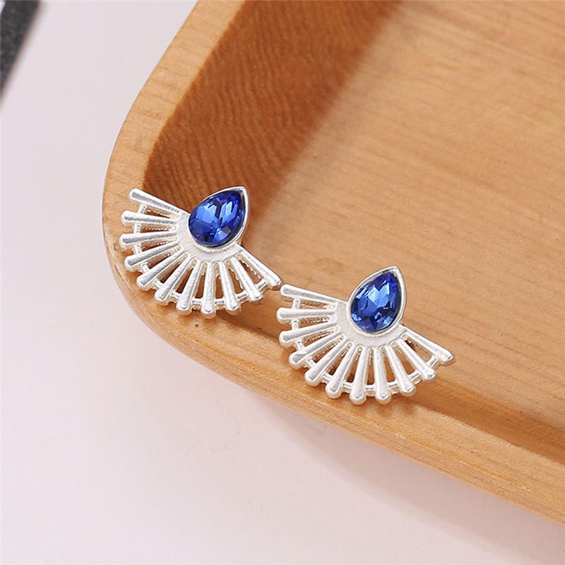 boucles-doreilles-clous-boheme-vintage-femme