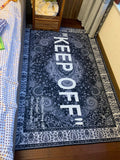 tapis-de-lettres-keep-off-vintage