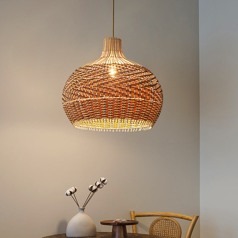 lustre-en-rotin-de-cafe-au-design-creatif-vintage