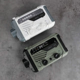 radio-durgence-solaire-vintage-portable