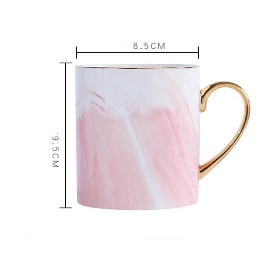 tasse-a-cafe-vintage-en-marbre