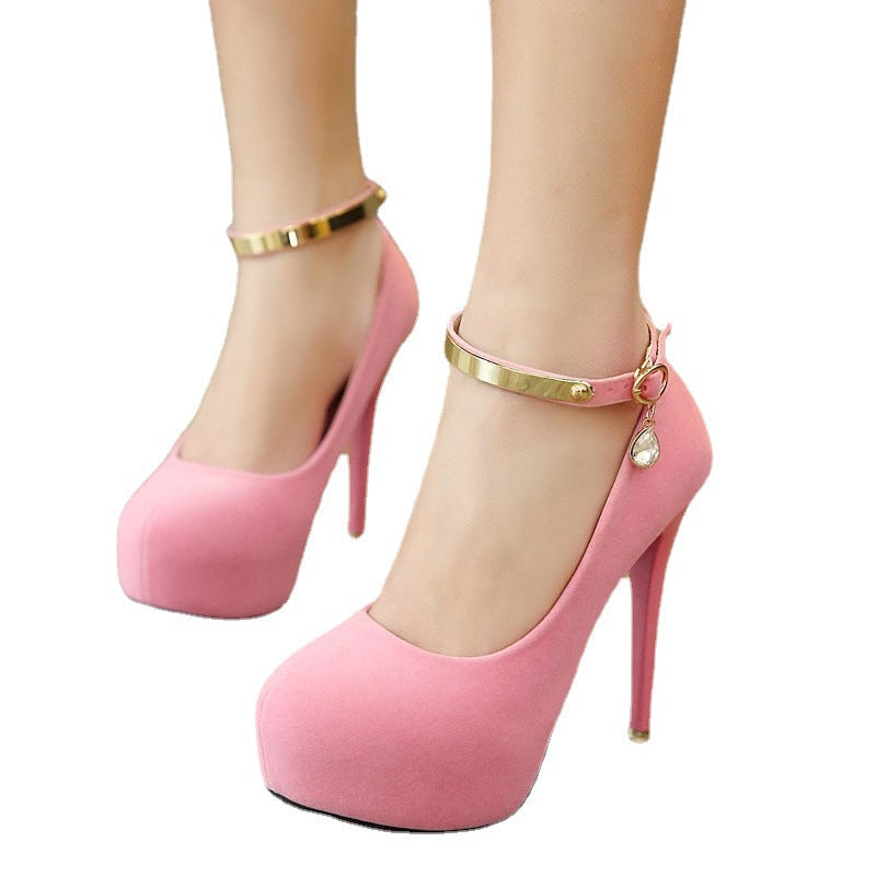escarpins-chaussures-femme-vintage-fete-mariage
