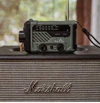 radio-durgence-solaire-vintage-portable