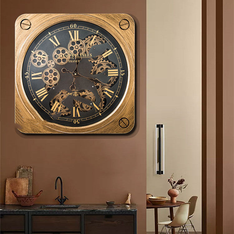 horloge-en-plastique-vintage
