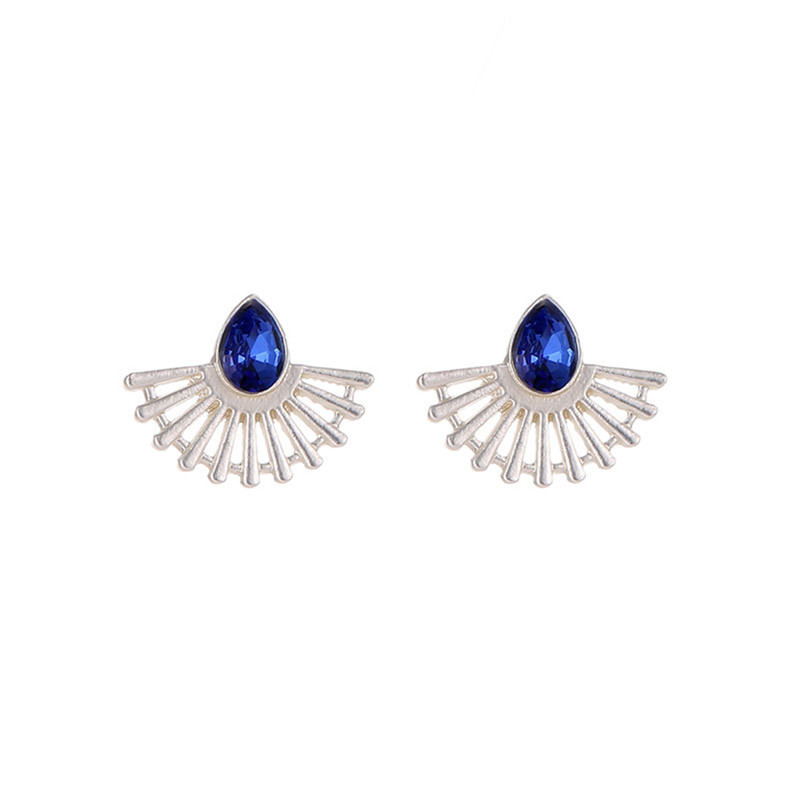 boucles-doreilles-clous-boheme-vintage-femme
