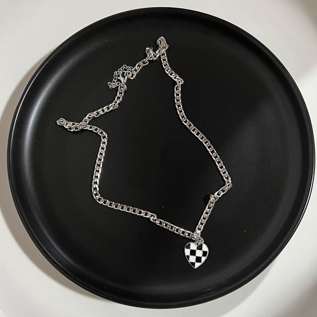 collier-vintage-perle-amour-papillon