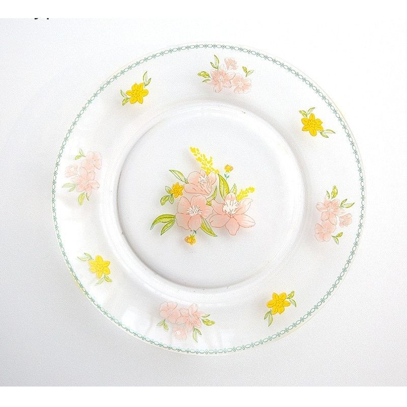 assiette-transparente-style-vintage