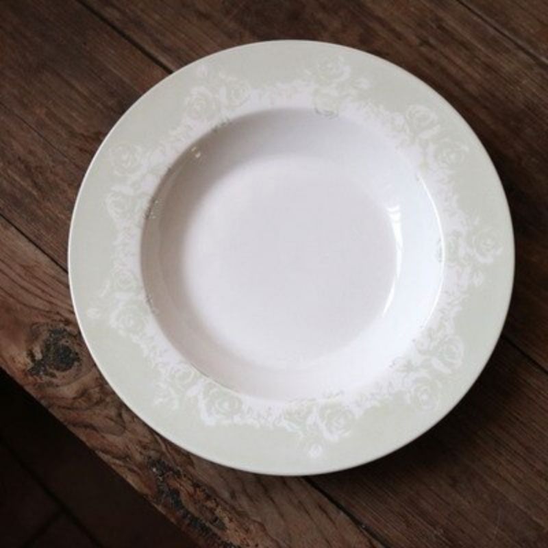 assiette-vintage-blanche