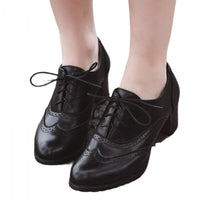 chaussure-lacet-femme-talon-vintage