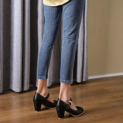 chaussures-annee-80-escarpins-petits-talons-noirs