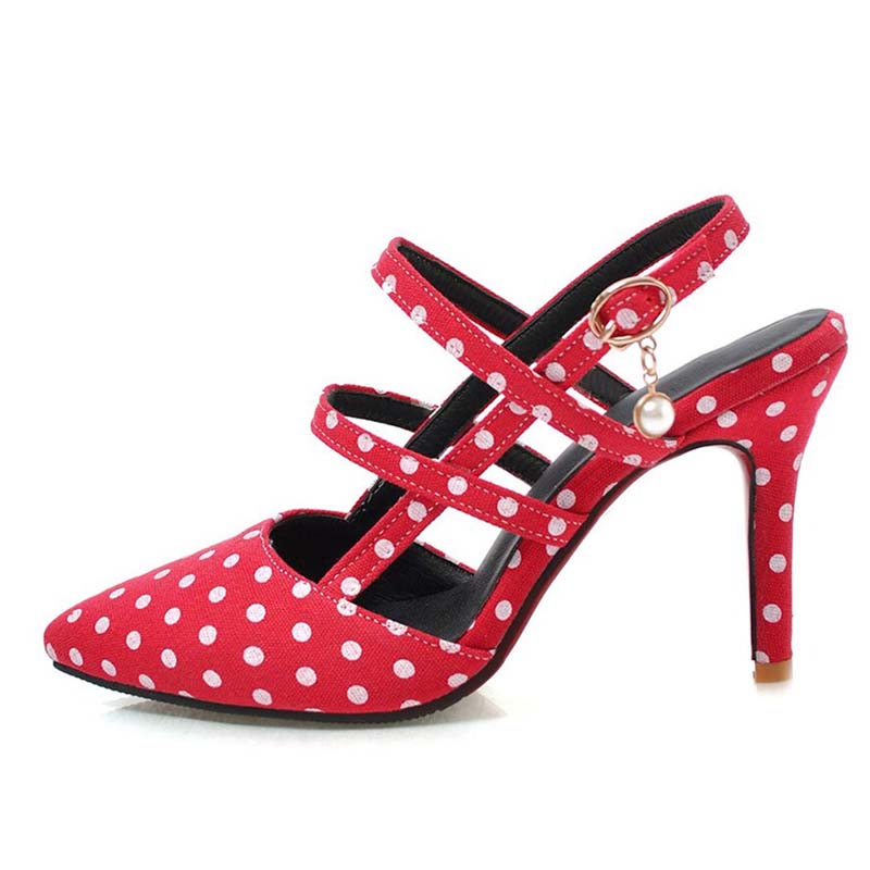 chaussures-annee-80-escarpins-pin-up-rouges