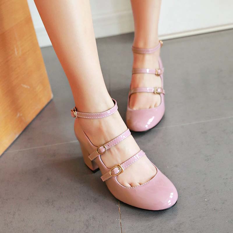 chaussures-annee-80-t-strap-rose