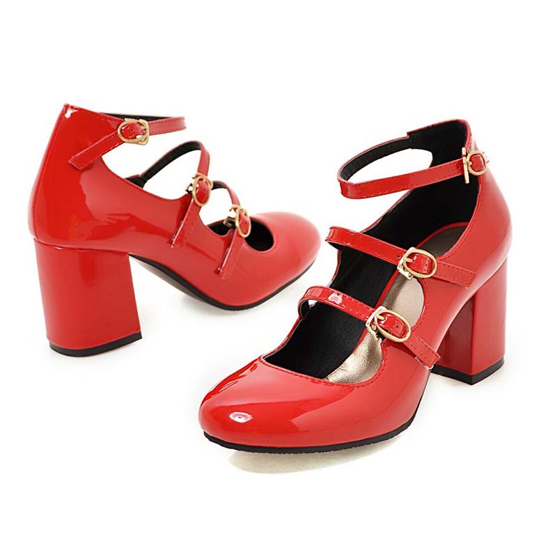 chaussures-annee-80-t-strap-rouge