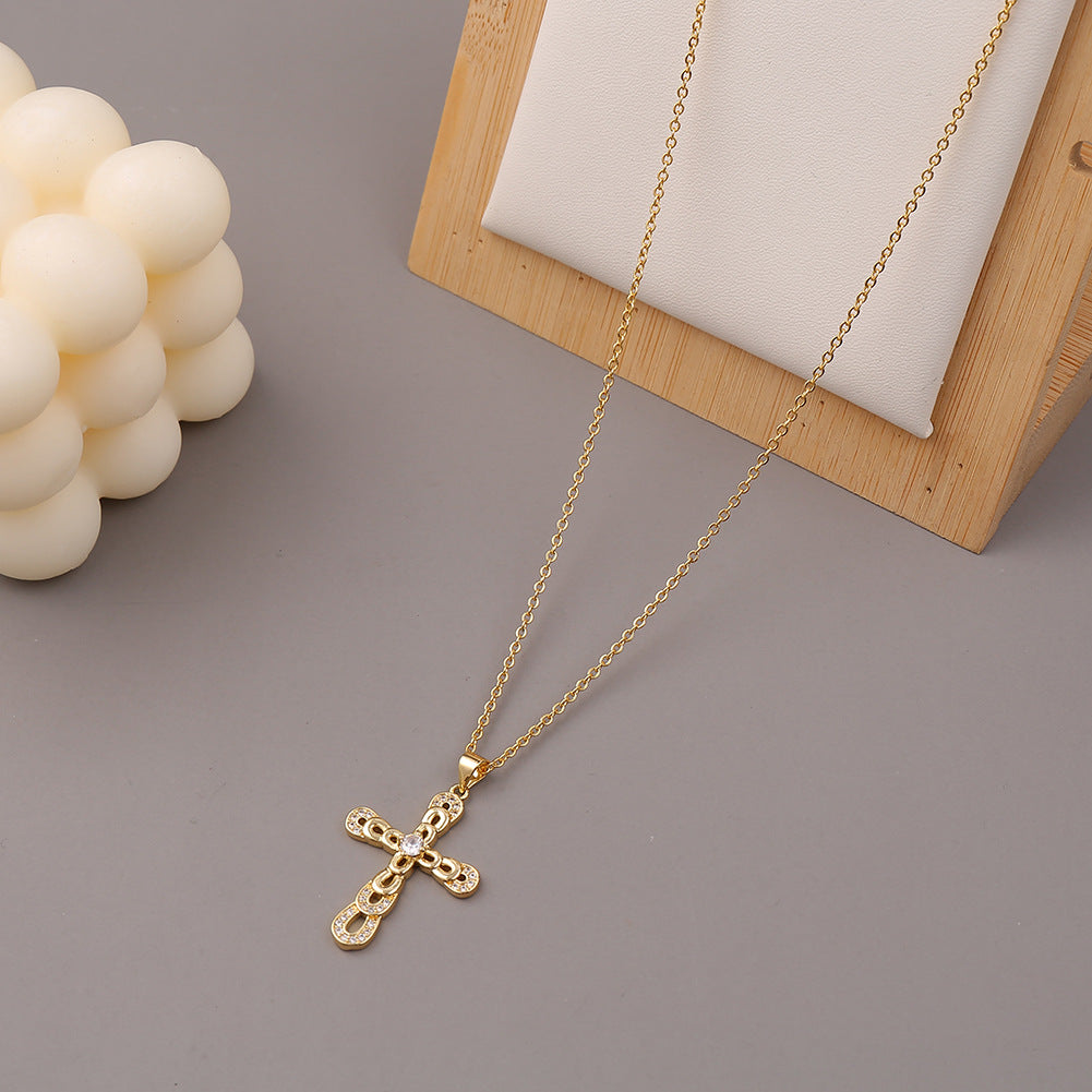 Collier Vintage à Pendentif Croix