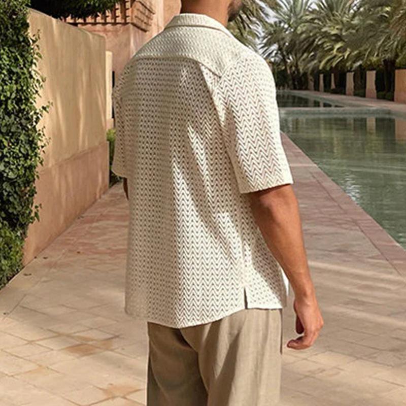 chemise-tricot-manches-courtes-revers-creux-vintage