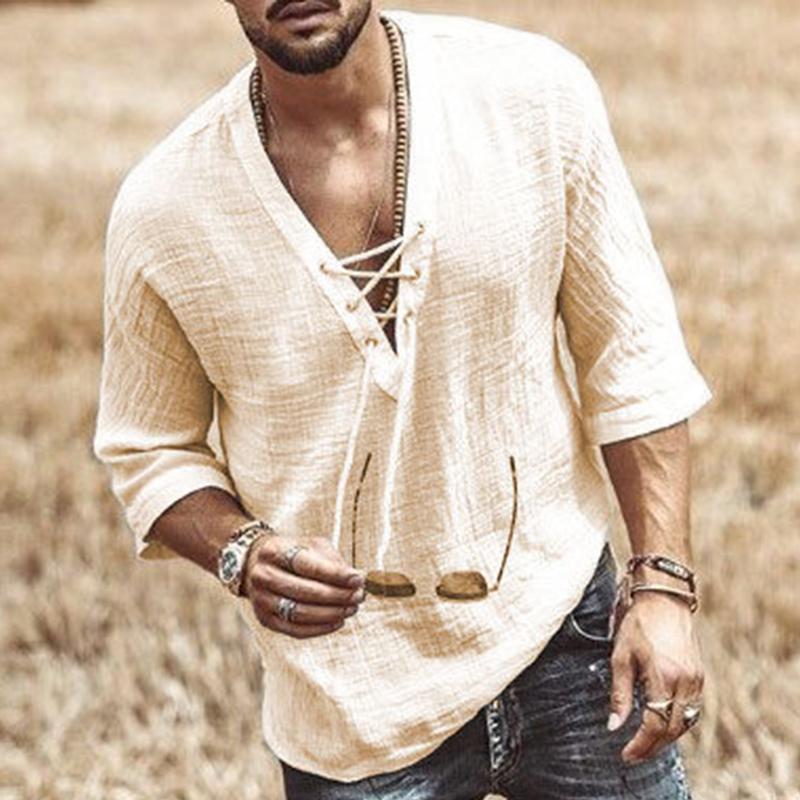 chemise-decontractee-col-v-vintage
