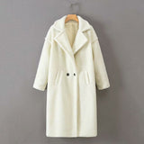     manteau-fausse-fourrure-vintage-femme-blanche
