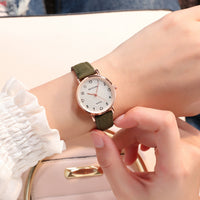     montre-bracelet-cuir-vintage-femme