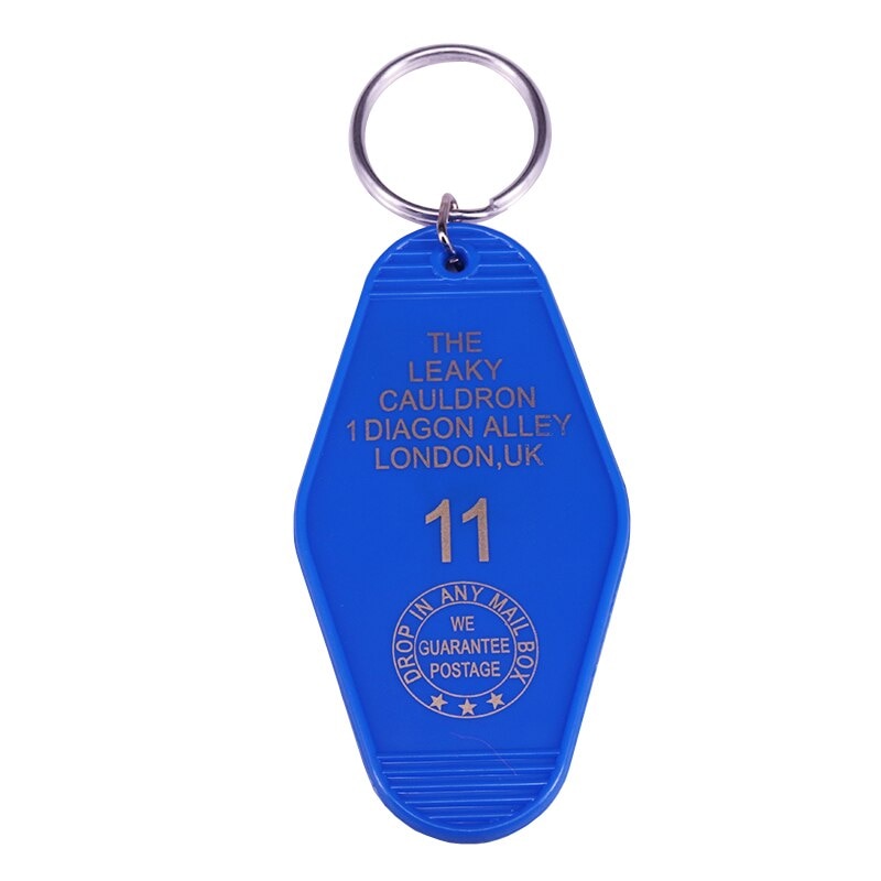 PORTE CLÉ ANCIEN Vintage CARLA porte clef S13 EUR 3,90 - FR PORTE CLÉ ANCIEN Vintage CARLA porte clef S13 EUR 3,90 - FR