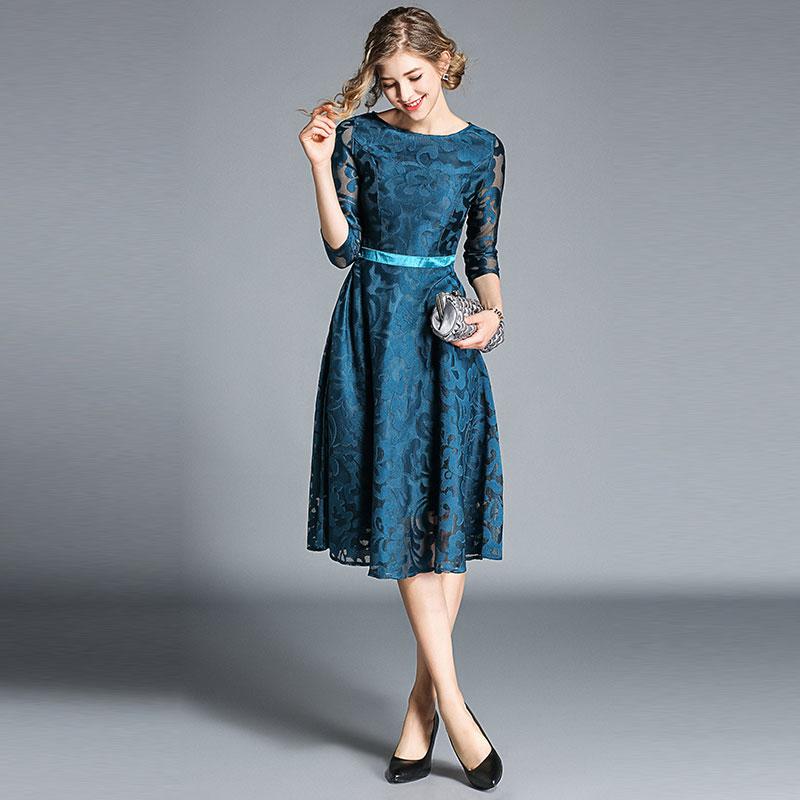 robe-de-mariee-mi-longue-vintage-bleu